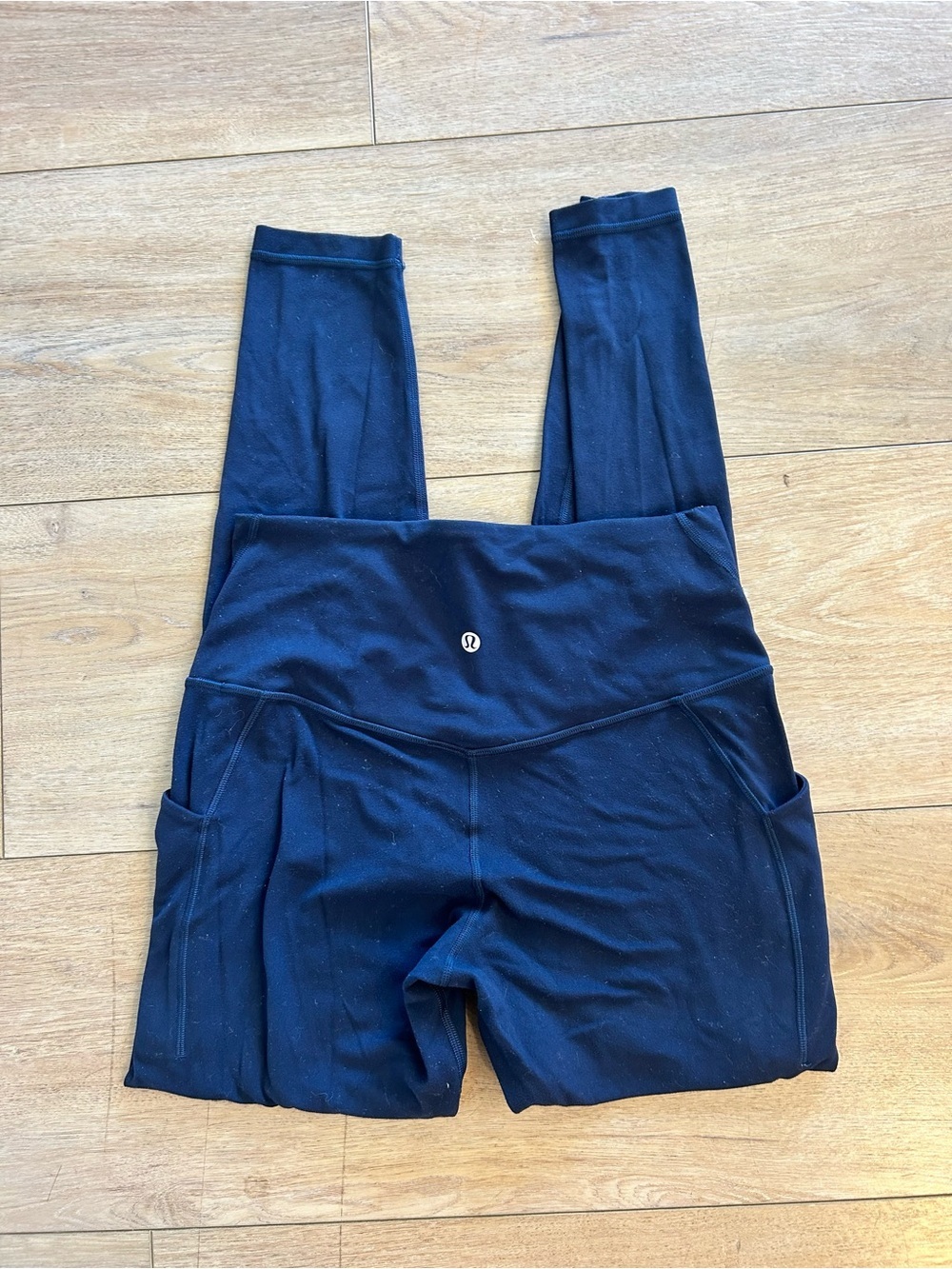 lululemon athletica Align Leggings | Navy High-Rise W Pockets | Size 8 - Picture 4 of 6